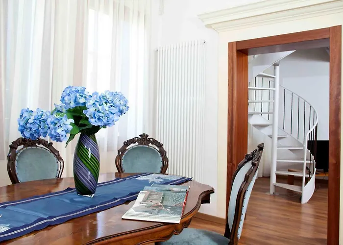 Apartment Di.gianfranco Piano Nobile *