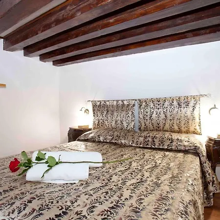 Di.gianfranco Piano Nobile Апартаменты *