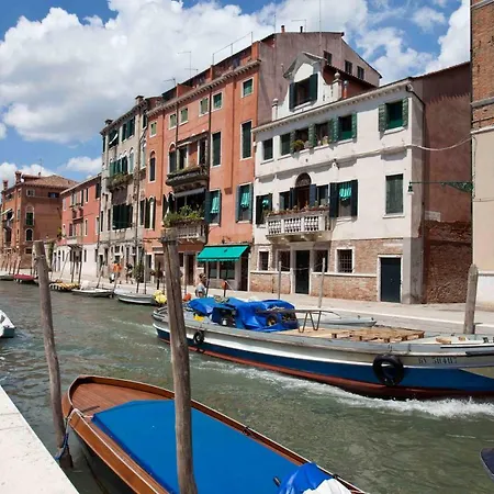 Di.gianfranco Piano Nobile Апартаменты